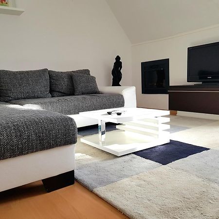 Apartment Am Suedpark Erfurt - Inkl Garten Mit Sitzlounge - Zentrumsnah מראה חיצוני תמונה