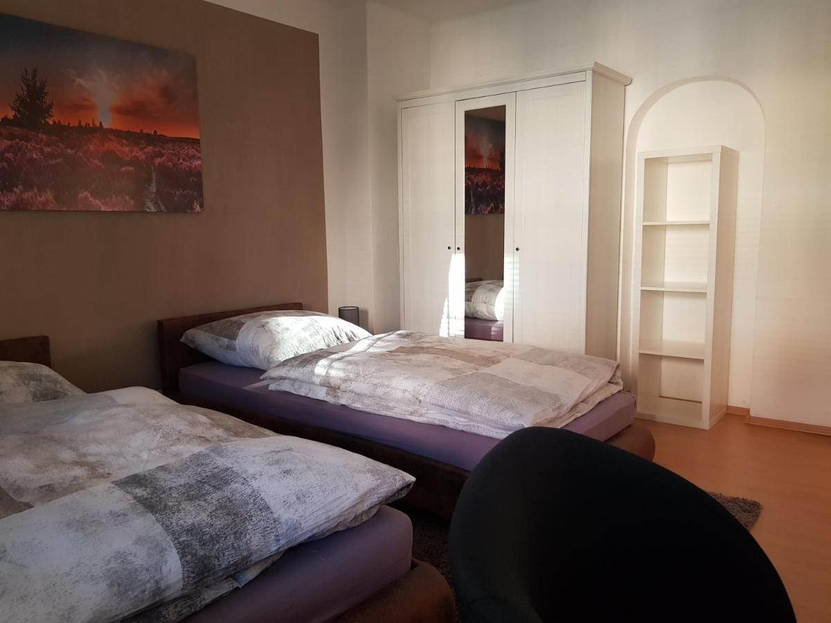 Apartment Am Suedpark Erfurt - Inkl Garten Mit Sitzlounge - Zentrumsnah מראה חיצוני תמונה