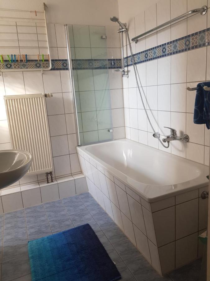 Apartment Am Suedpark Erfurt - Inkl Garten Mit Sitzlounge - Zentrumsnah מראה חיצוני תמונה